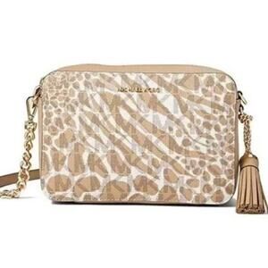 NWT MSRP$258 Michael Kors Jet Set Camera Crossbody Camel